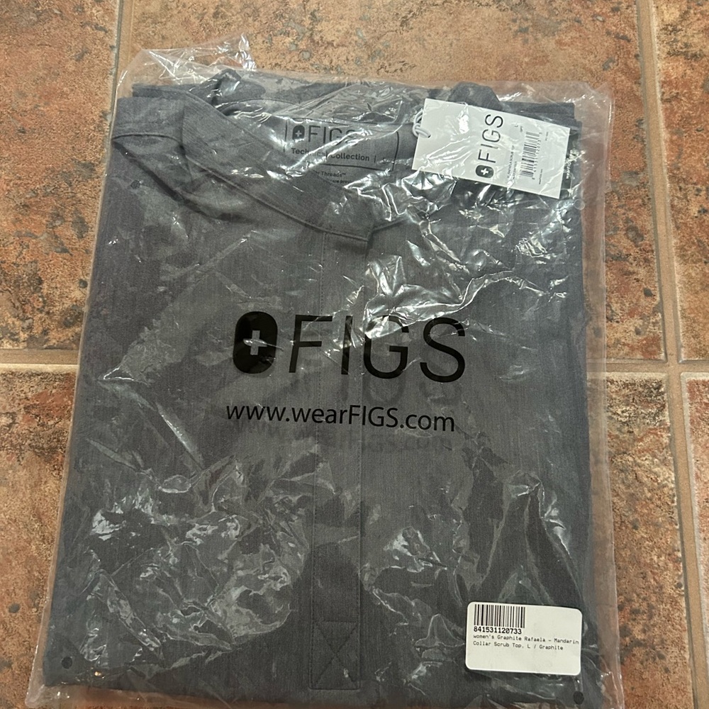 Figs graphite Rafaela L nwt